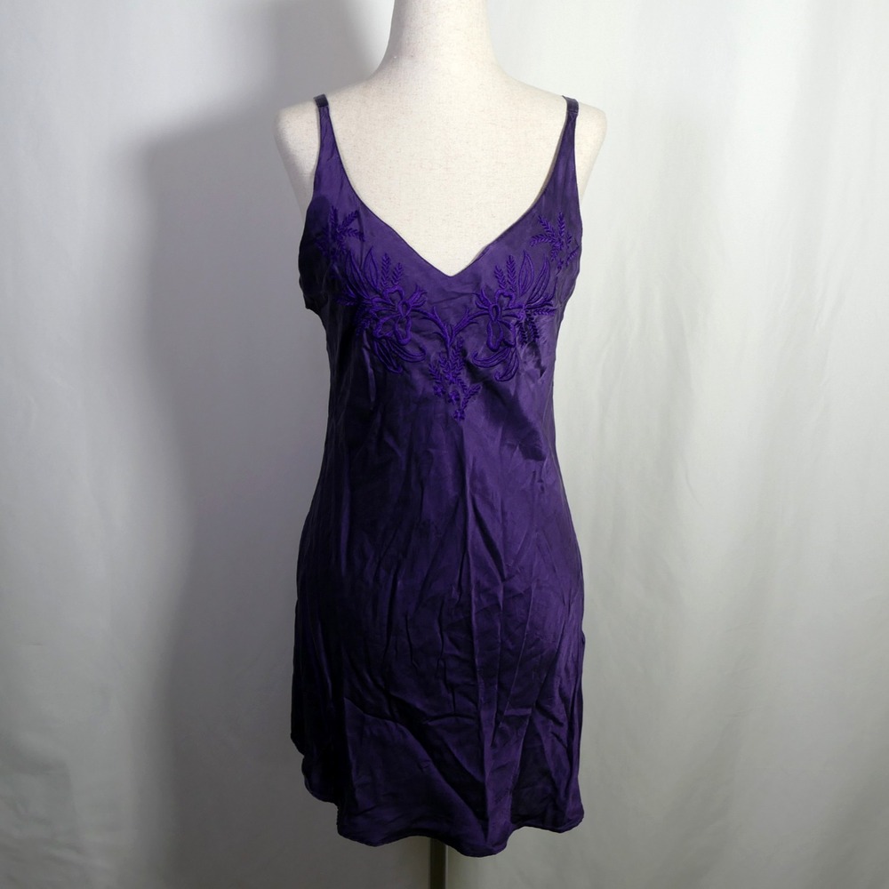 Vintage Victorias Secret Y2K Gold Label Silk Mini Slip Dress Size S Embroidered